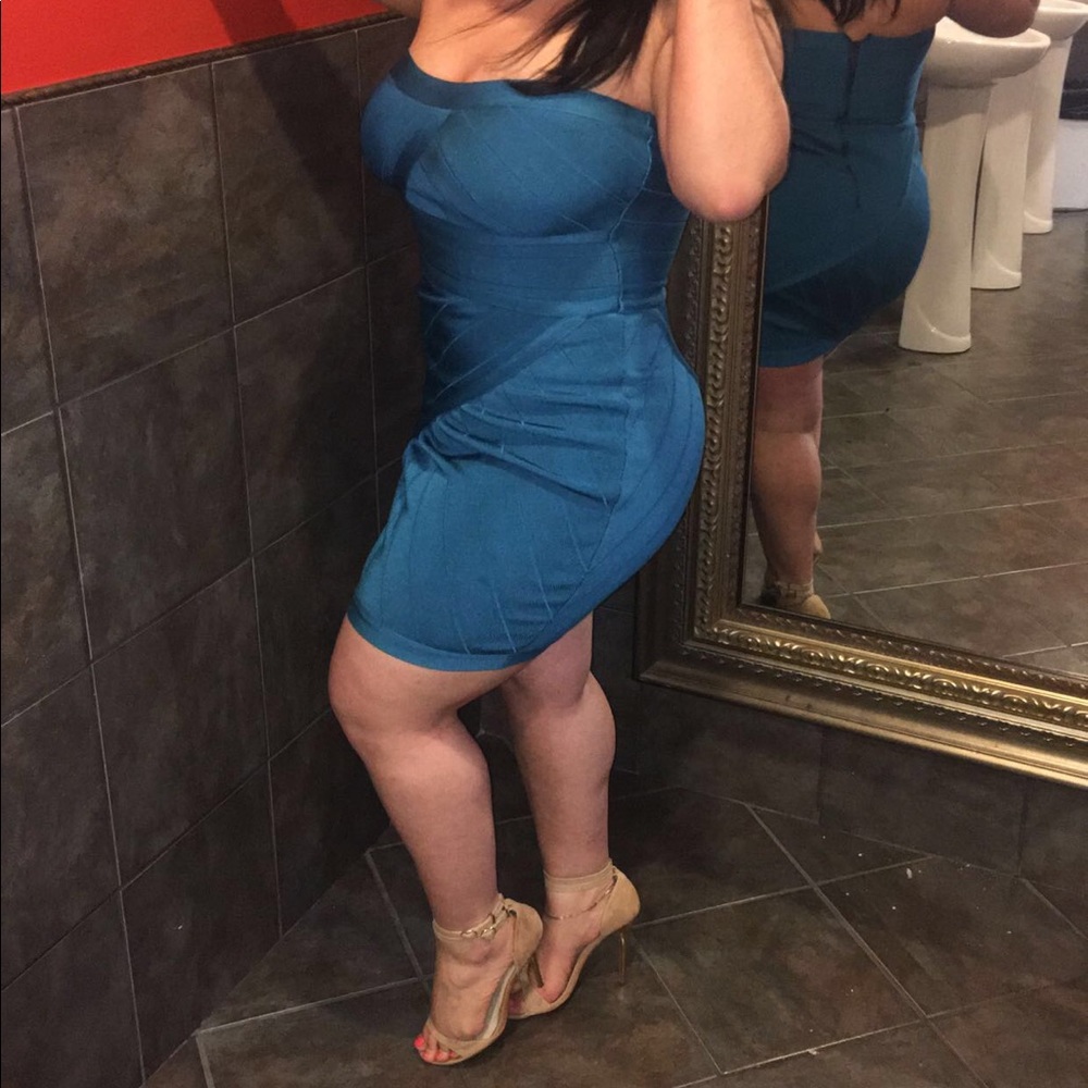 Blue bandage dress